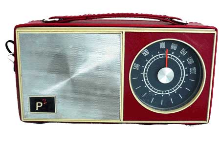 picture of antique radio